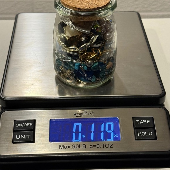 11.9 oz Necklace, single earrings, bracket crafting jar. - Picture 7 of 7